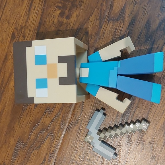 Minecraft bundle - Picture 3 of 7